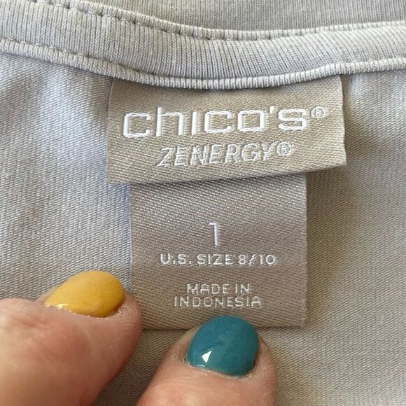 Zenergy by Chico's Knit Long Sleeved Tunic Size 8 - Picture 2 of 10